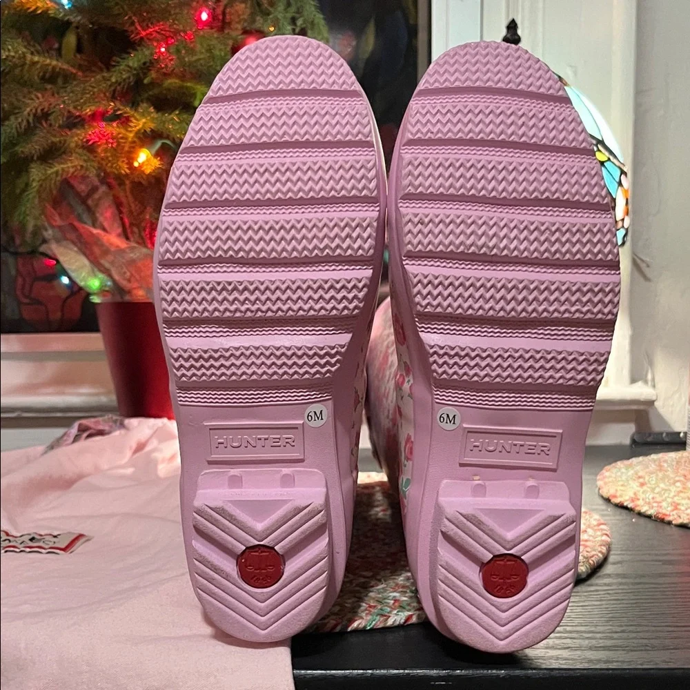 LoveShackFancy Hunter Boots Size 6 - Picture 2 of 7